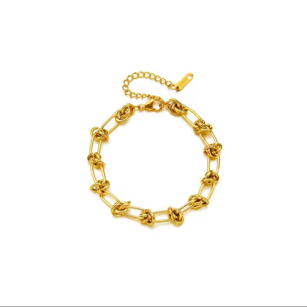 New 18K Gold Knot Link Bracelet plated Stainless Steel - Picture 3 of 6